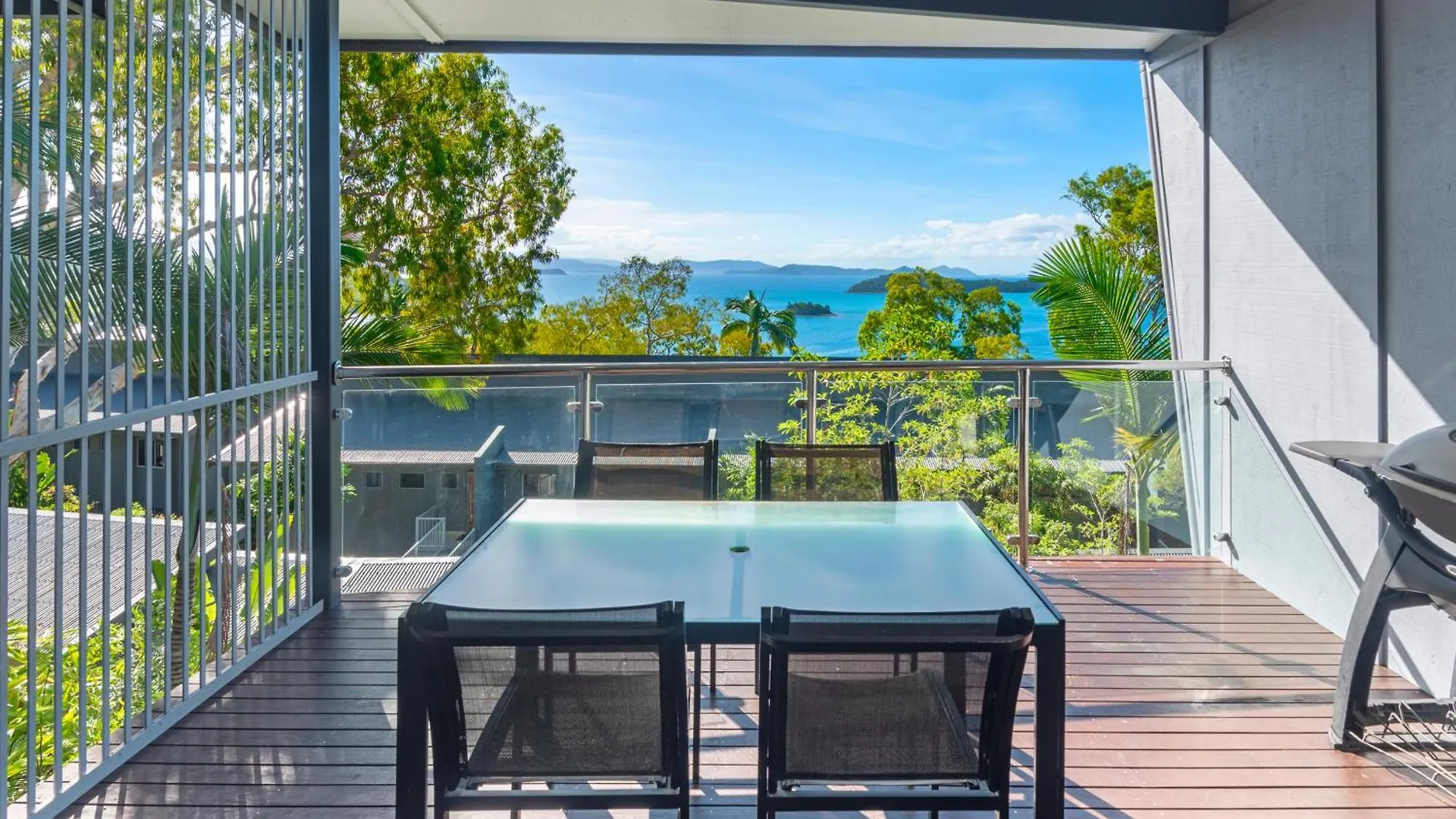 Aparthotel Pinnacle Apartments Hamilton Island