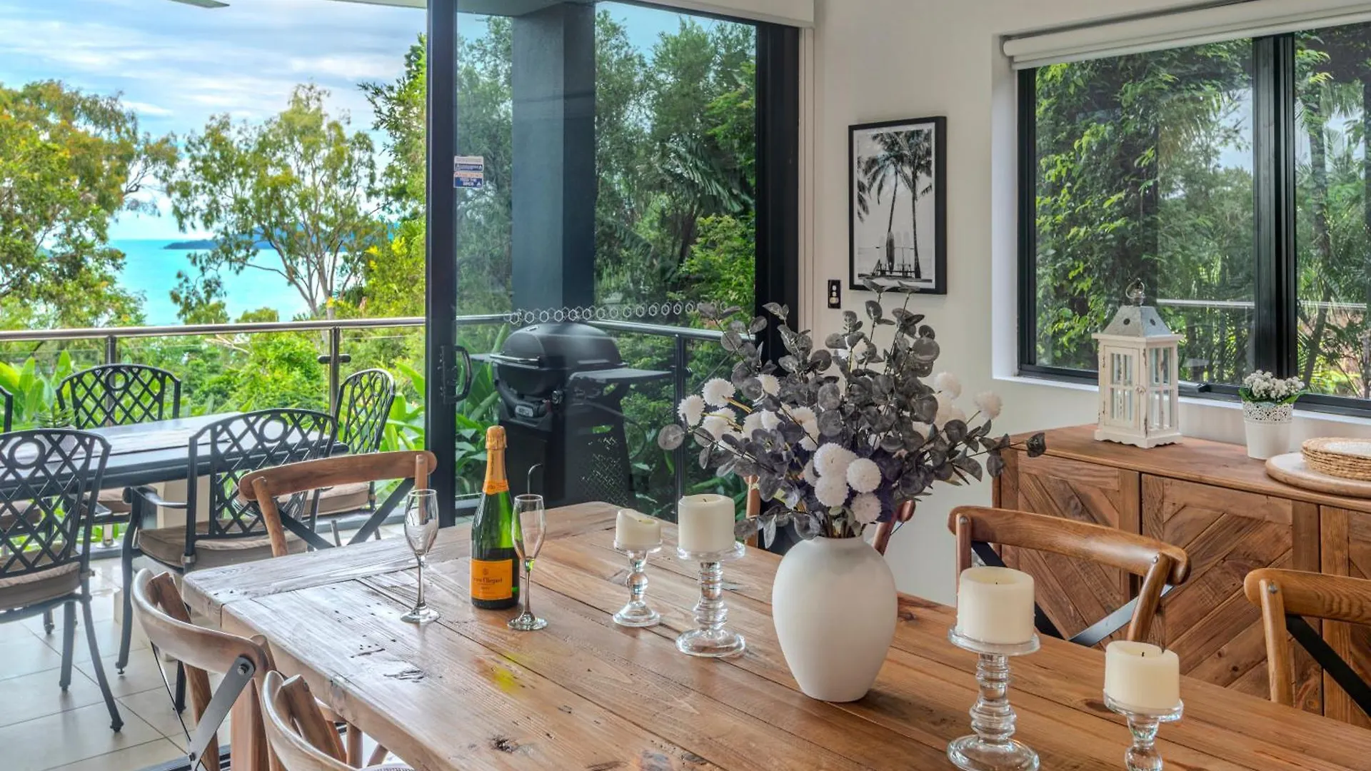 Pinnacle Apartments Hamilton Island 3*,  Australia
