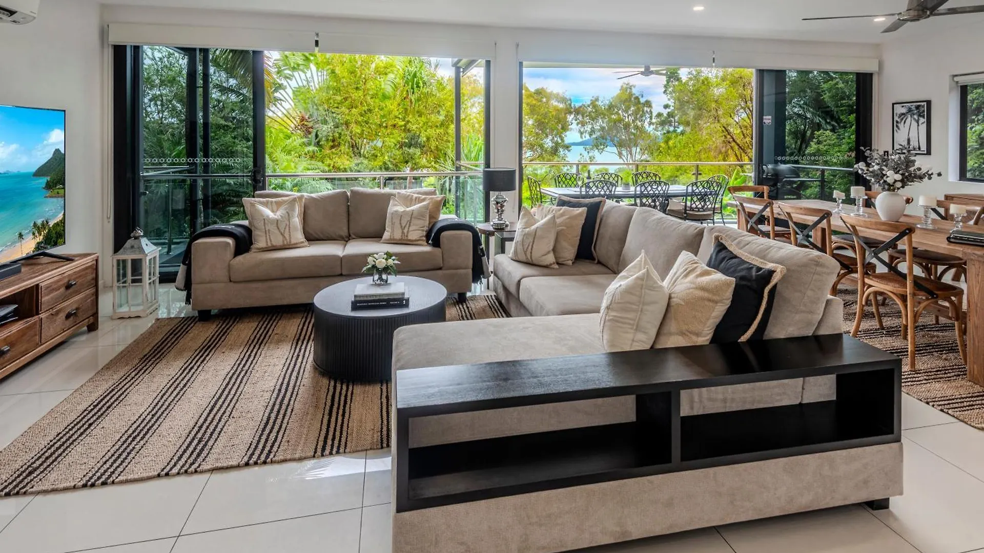 Pinnacle Apartments Hamilton Island 3*,  Australia